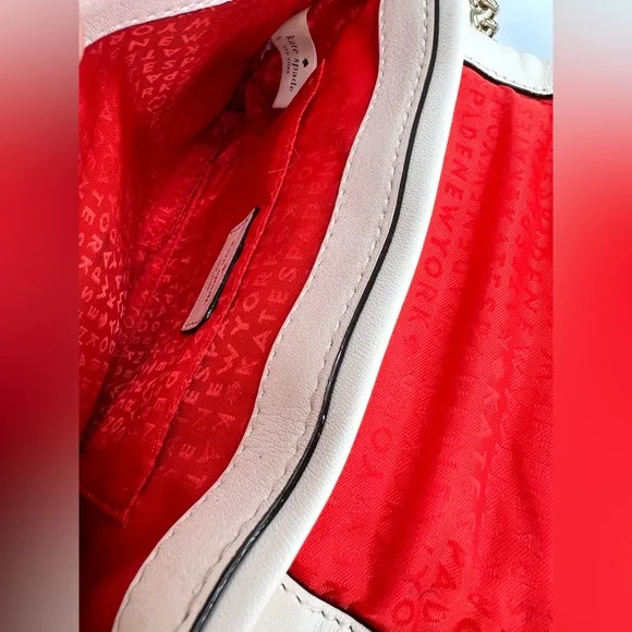 Kate Spade New York Astor Quilted White Leather Chain Crossbody Logo Bag - Picture 13 of 14